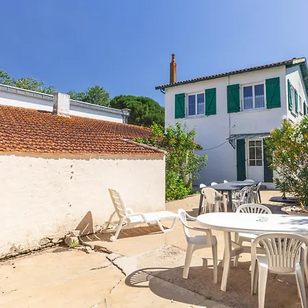 Grande Maison Familiale